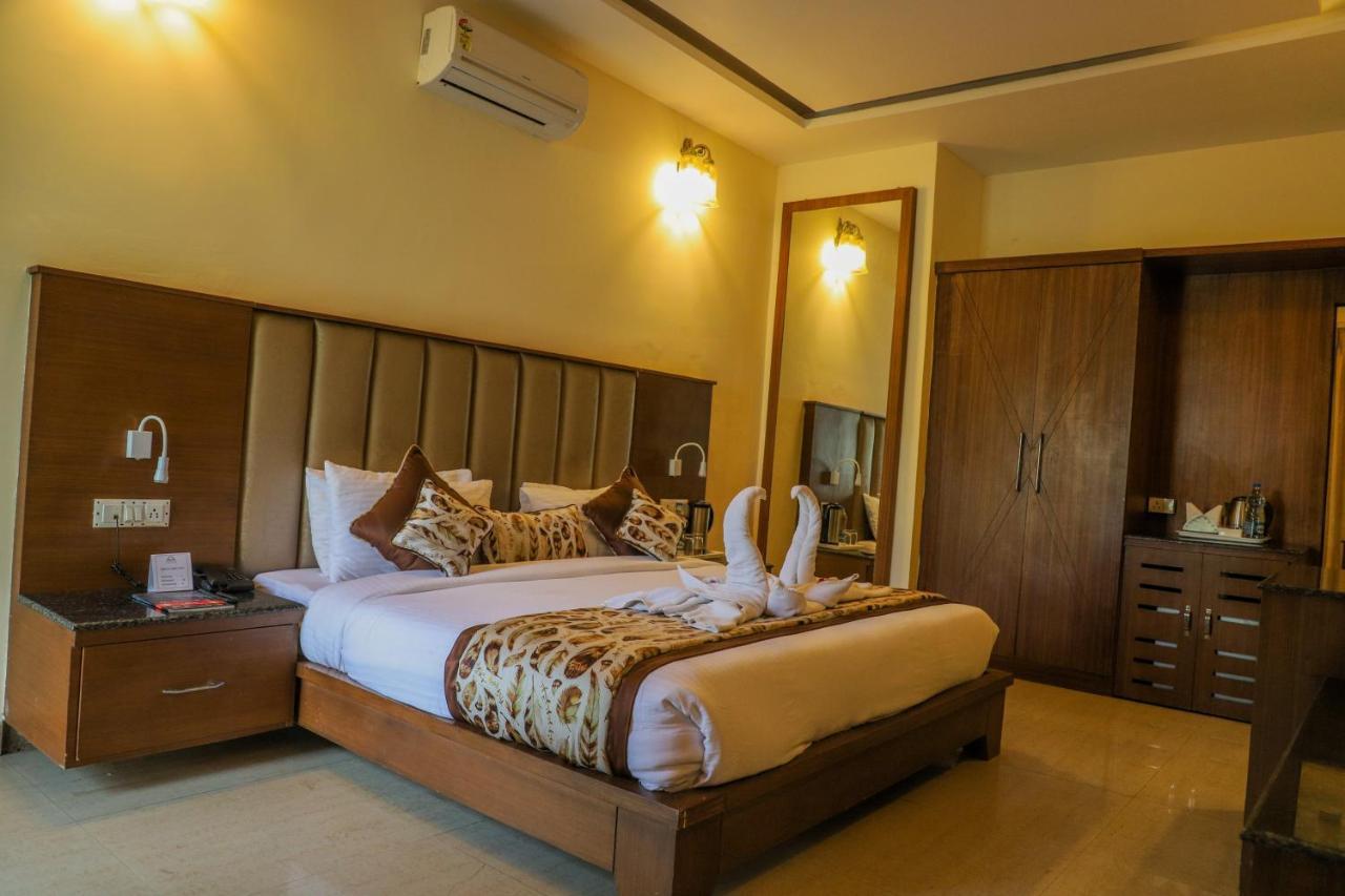 Excel Hotels And Resorts Bhimtal Exterior photo