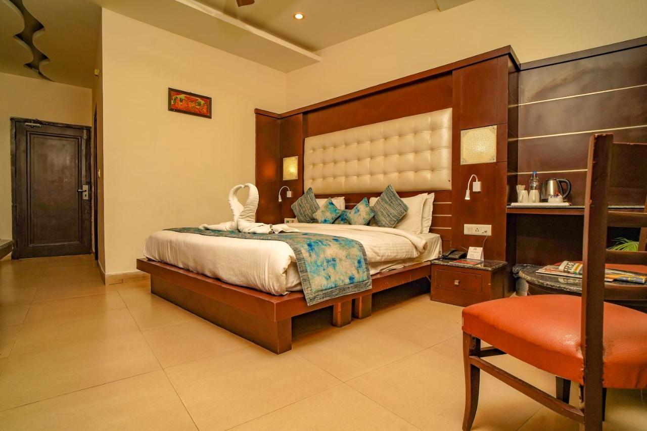 Excel Hotels And Resorts Bhimtal Exterior photo